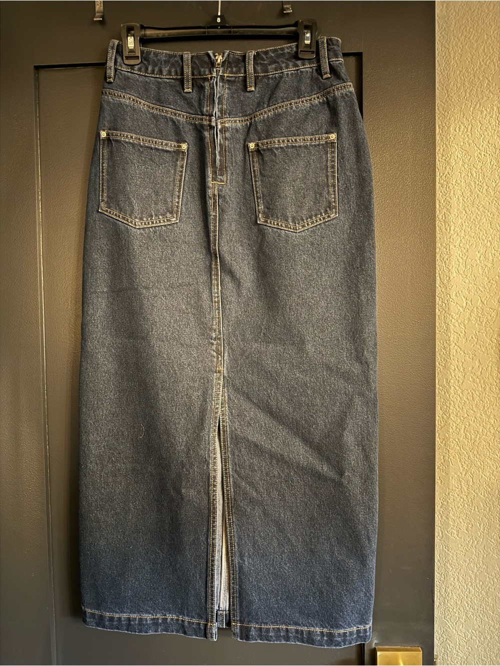 Commence Dark Wash Denim Maxi Skirt w Front/rear pockets, deep slit in back sz M - Picture 5 of 8